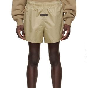 NWT‼️ Fear of God Essential shorts